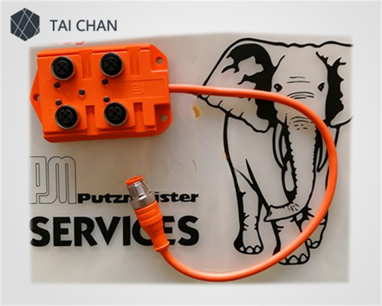 Putzmeister 4-way junction box 462265